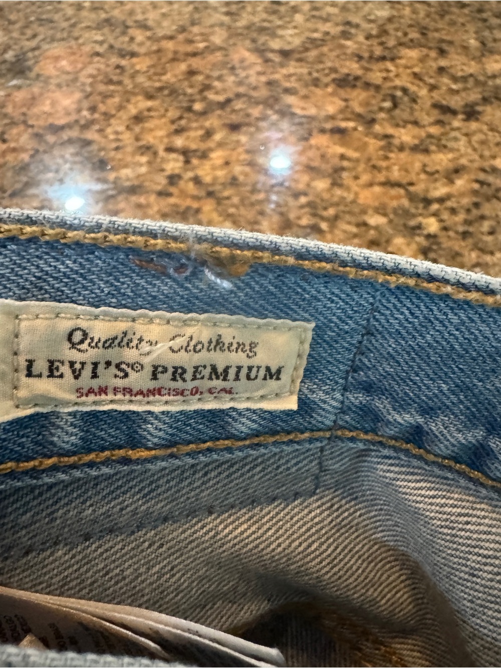 NWT Levi's Light Blue 501 High-Rise Denim Shorts Size 25 - Picture 9 of 14